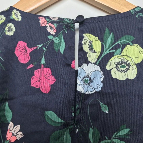 Ann Taylor Floral Top - Picture 4 of 7